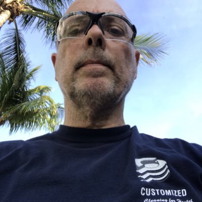 kleinkey's tweet photo. #NewProfilePic https://t.co/Gwp9iEyz83