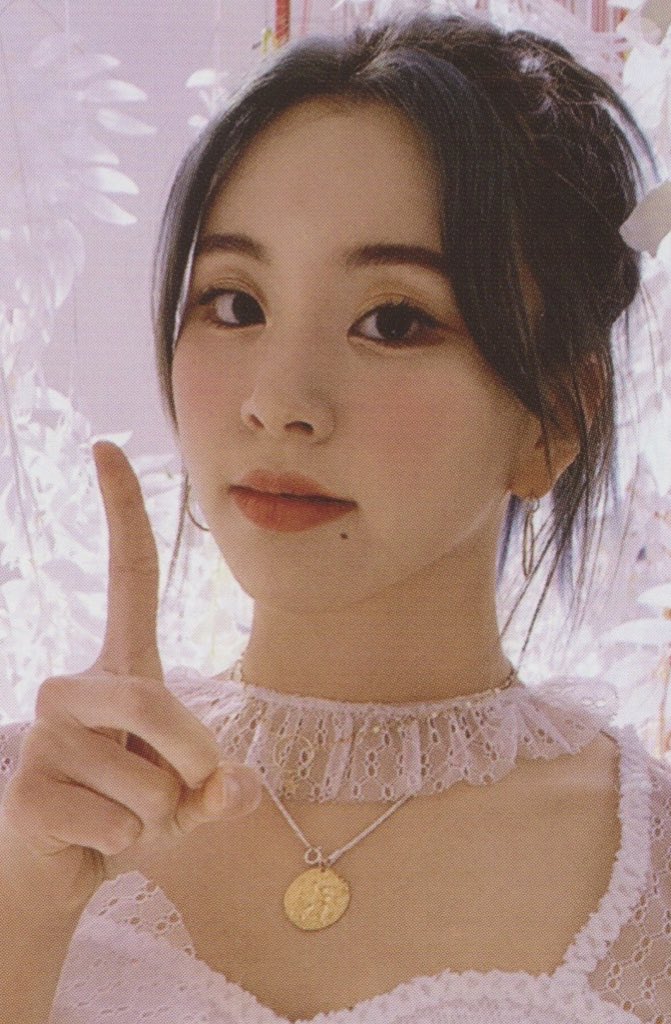 chaeypics's tweet photo. — © twicezzangfan https://t.co/WAosFWVEXu