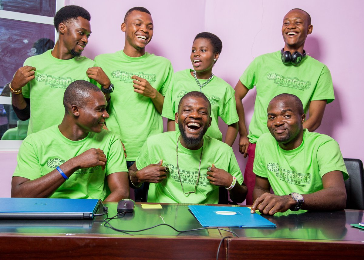 YouthForTech's tweet photo. Our #PeaceGeeks boot camp exposed students to different topics related to criminal justice, crime prevention, youth advocacy, activism and the rule of law as they learned to develop #tech solutions that solve problems in their communities #Justice #thisGeneration #Peace https://t.co/8h1mTxIhWL