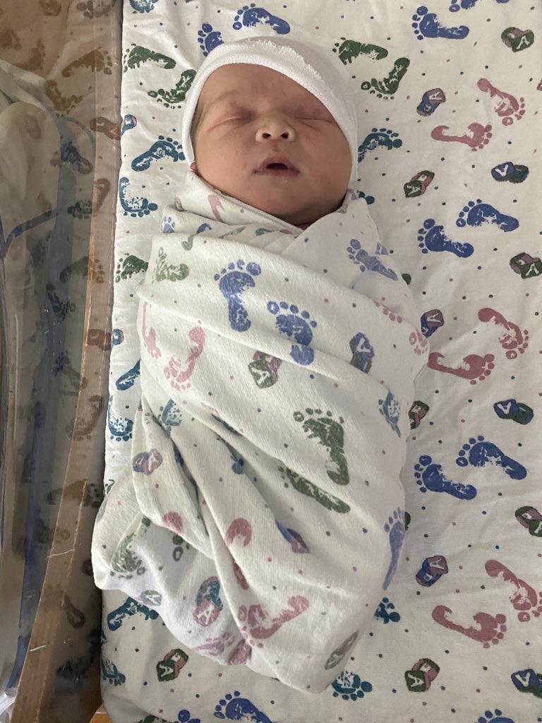 samikay24's tweet photo. In the middle of all this bad going on in the world, God blessed us with something  pretty amazing this morning 💕 So proud of my sister and her beautiful wife for blessing me with such a beautiful nephew! Welcome to the family, baby Sam. Your auntie already loves you so much💜🥰 https://t.co/xk8tIj2MVT