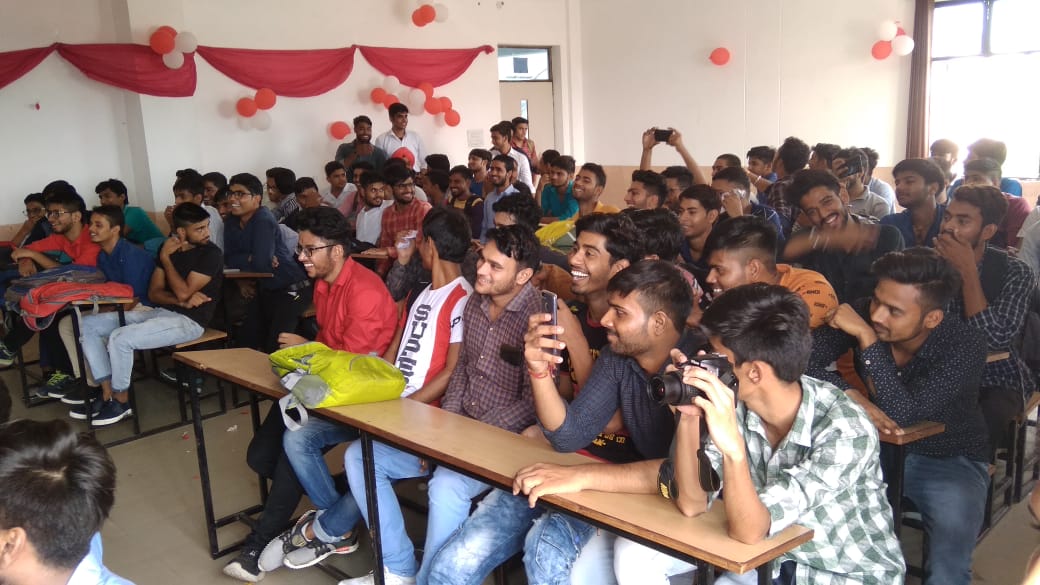 MeMitrc's tweet photo. Year in  A Review: Memories of session 2019-20
Teacher's Day Celebration By Students of ME.
All credit goes to our beloved Students, they worked hard for preparation and make this day very cheerful for all of us. God bless them, and wish for their Dreams come True.@mitrc_alwar https://t.co/pIu07hgLJi