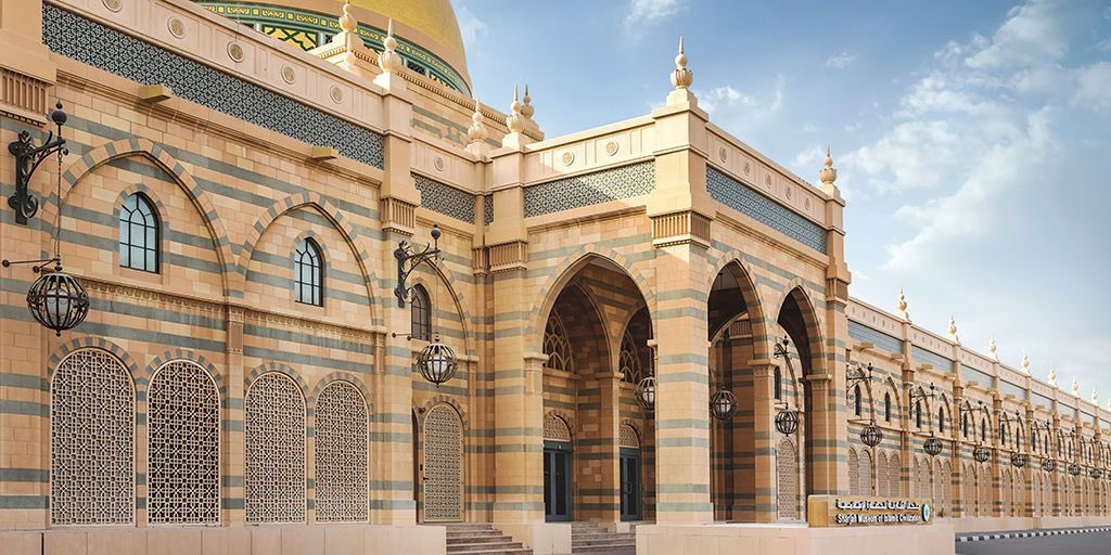 With 16 museums spread across #Sharjah, our heritage can be explored through the rich tapestry of arts and culture #HayyakNeighbour