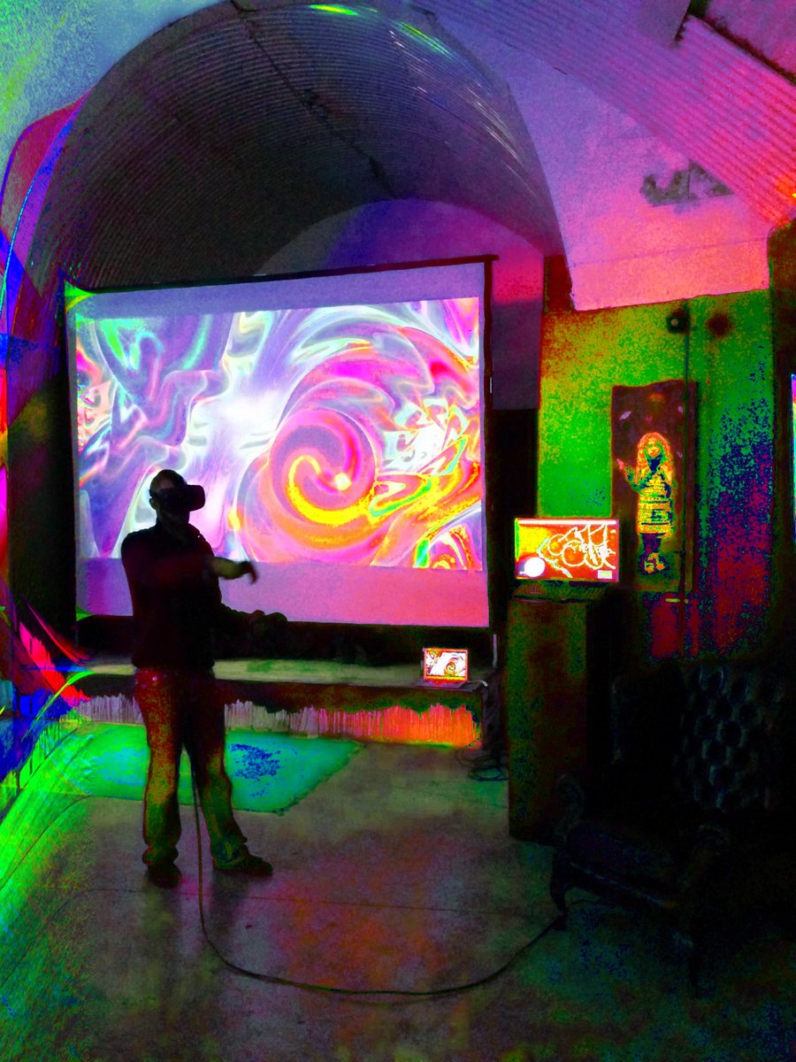 jamesemarks's tweet photo. BANNED AID :// SHELTER :// I HAVE A NAME #HackThePlanet

2k16 :// Flashback to another early #PsychFi #TiltBrush @tiltbrush #VR live multi-dimensional motion artivist gallery happening #UnderdogGallery &amp; The Secret Society of Super Villain Artists @SSOSVArtists @Shelter 🪐☯️☮️😉 https://t.co/pEBabrdei0