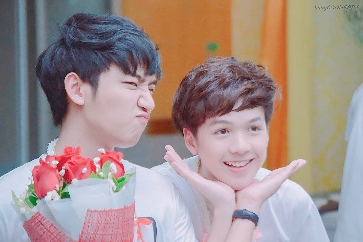 Bluecjbin's tweet image. 啊啊啊啊啊，多刷点多刷点
 #BringVTIMEBack
cr:logo