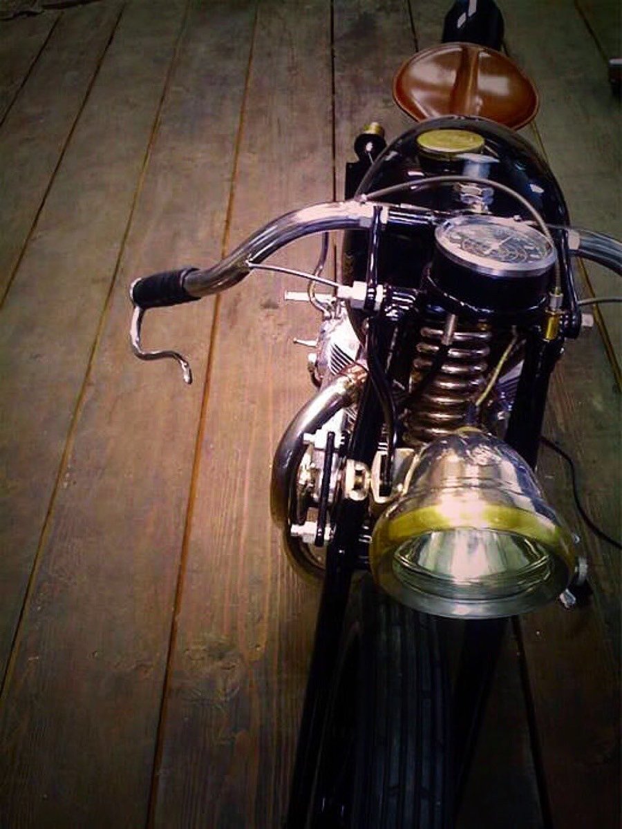 Bonjour à Tous 🏍✌️