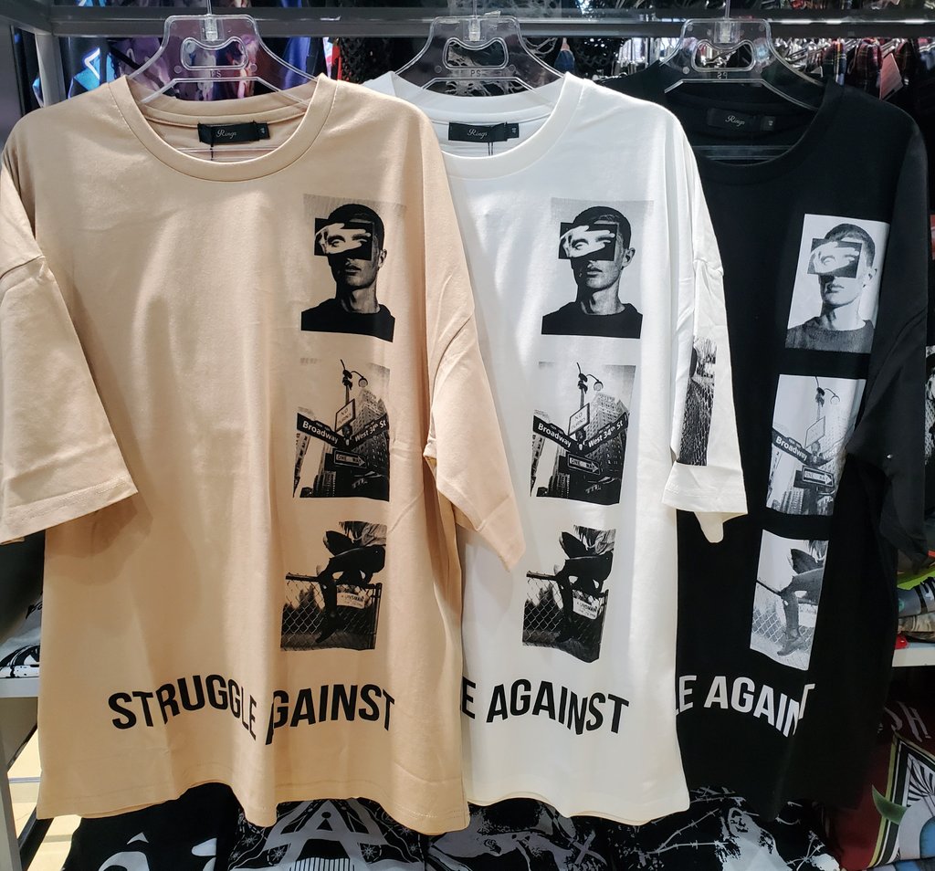 Twitter এ 株式会社regulus 69 レグルス 新作入荷 Rings プリントbigtシャツ Size 46 Price 3 900 Tax スキニーやワイドパンツとも合わせやすい1枚 モード系コーデにもオススメです じょーかー 心斎橋 アメ村 レグルス メンズファッション