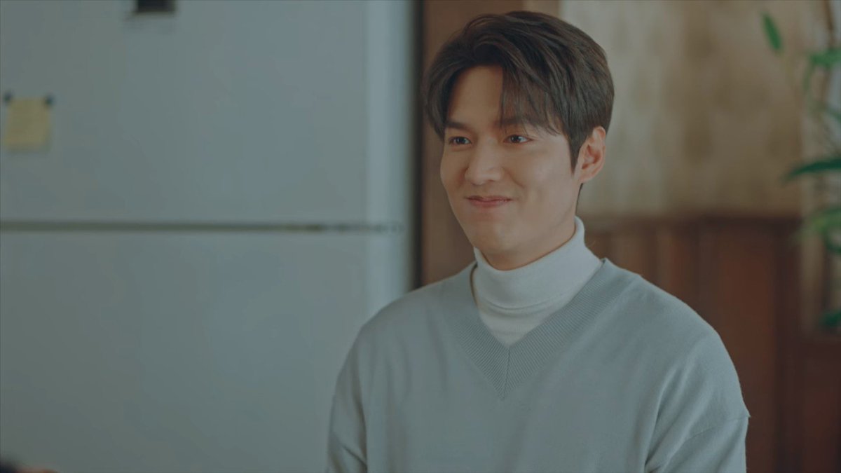 คงเป็นซีนที่เป็น"ผู้ชายธรรมดา"คนนึงที่สุดอมยิ้ม ><~ โค้งหัวให้พ่อตา น่ารักกก~/งานอาร์ตคือลักยิ้มคุณเค้า55555 #TheKingEternalMonarch #TheKingEternalMonarchep13  #더킹영원의군주  #더킹  #TKEM