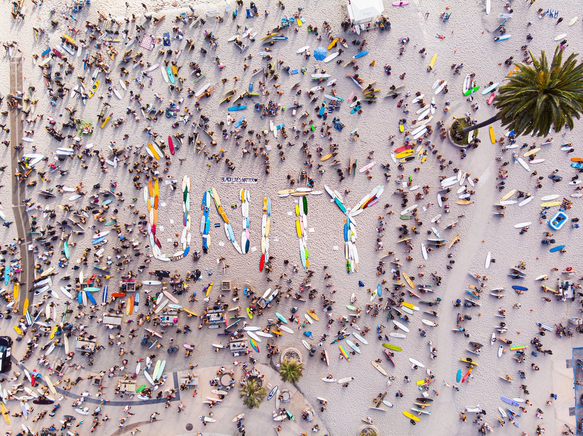 jackhags22's tweet photo. ENCINITAS, CA 6/3/2020 paddle out for “Unity in Solidarity with Black Lives Matter” https://t.co/Ca3C6R41v6