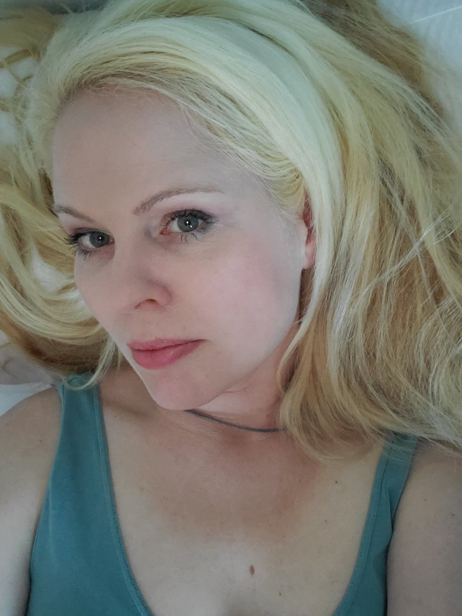 VulcanLady77's tweet photo. Diy box hair dye. #beauty #SaloneTwitter #homehairdye #newpic #modelswanted #talentagents https://t.co/wKTiOdYJJz