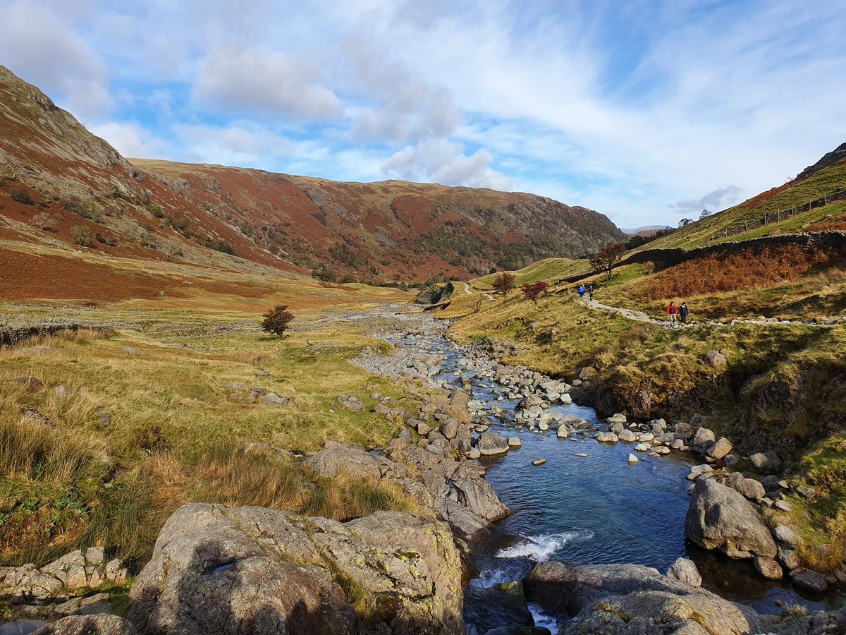 emmatinniswood's tweet photo. @FeatureCumbria #JunePhotoChallenge wispy clouds on the way up to #styhead tarn, one of our favourite walks in the #lakedistrict https://t.co/RigQMXb2LJ
