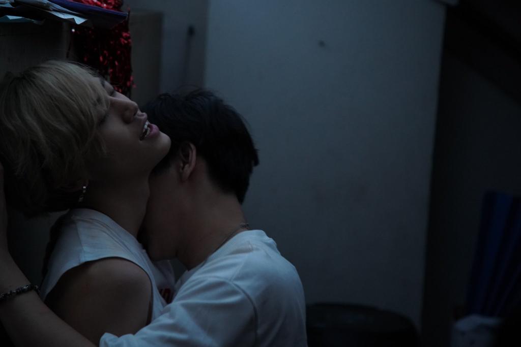 beauty_jshi's tweet photo. #ลองของซีรี่ย์
You are friend (😏) who kiss each other https://t.co/BQprRIrNhs