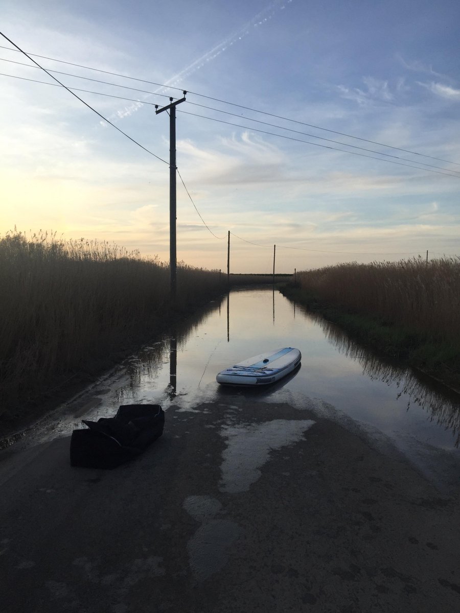 Don't play on the road... unless it's flooded and you have a SUP! @jimmylewisboards 

#SUPlife #brancaster #Brancasterbeach #brancasterstaithe #coastalliving #northsea #northsealiving #outdoorslife