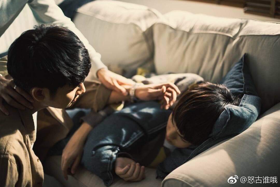 titlecooheartph's tweet image. You are my other half. And when you left, a great part of me was missing. And now that you’re back, we are one and I am whole again. 💙💛

#BringVTIMEBack