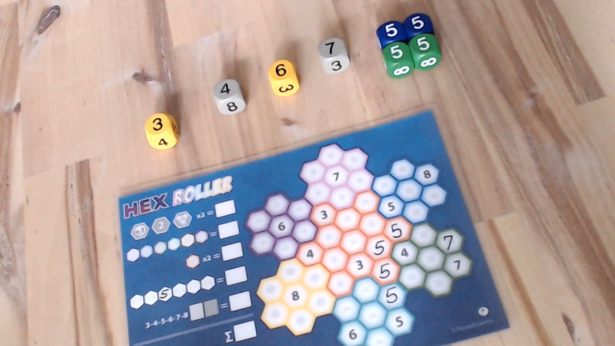 PawsvsPawns's tweet photo. Love introducing someone to new games but mostly love playing.
Had fun with @Serinde73 remotely with #TrailsofTucana from @AportaGames @pegasusspiele. Some trails were mostly just scenic and went nowhere 😆
A little game of #HexRoller from @PlayRenegade - harder than it looks https://t.co/rPZkmdhn5f