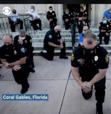 Makeup_Makeup's tweet photo. DO NOT BE NAIVE... The change we want is real police reform, not a change in whether they choose to kneel, sit or stand for a photo opp. https://t.co/i55rSXhJkd… https://t.co/eMFDdISvqi