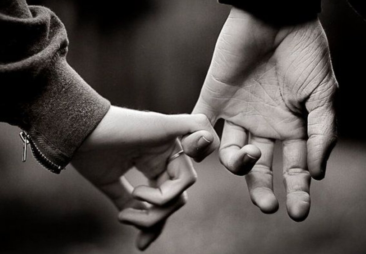 nimiii_99's tweet photo. مانتی ہوں رابطوں میں تھوڑی کمزور ہوں، لیکن..☺
تعلق زندگی بھر رہے گا..بھروسہ رکھنا..♥️
#UrduAdab 💕 https://t.co/URlew1zznH