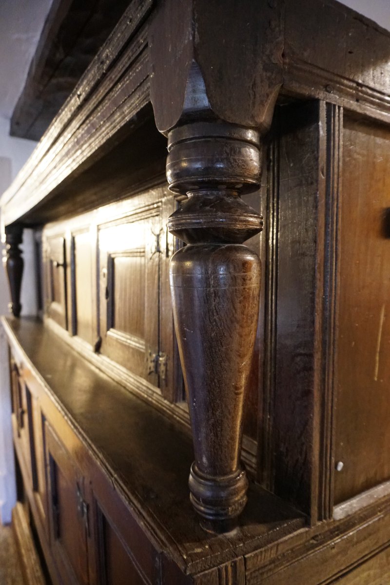 The Council for British Archaeology has made a number of practical handbooks available online and free to download. This includes 'Fixtures and Fittings in Dated Houses 1567-1763' - new.archaeologyuk.org/practical-hand… <a href="/archaeologyuk/">ArchaeologyUK</a> #heritage #buildinghistory #archaeology