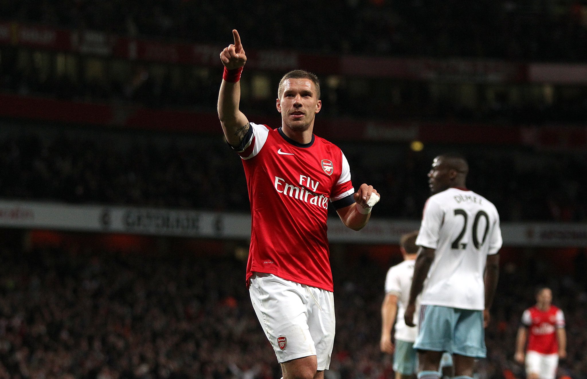 Happy 35th Birthday to Lukas Podolski! A top player who had an absolute worldie of a left foot! 