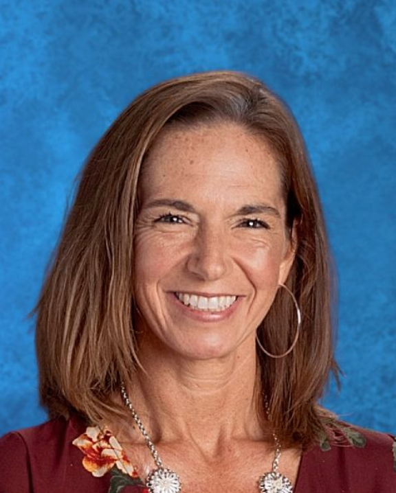 AVLCitySchools's tweet photo. Following the June 1st meeting of the ACBOE, April Collins has officially been named the new principal of @avlms. Effective July 1st, Mrs. Collins will begin her tenure as principal where she’s looking to “carry on the work of our Cougar Community.”

https://t.co/Rcm14xhNYq https://t.co/3uoV4Ym6tl