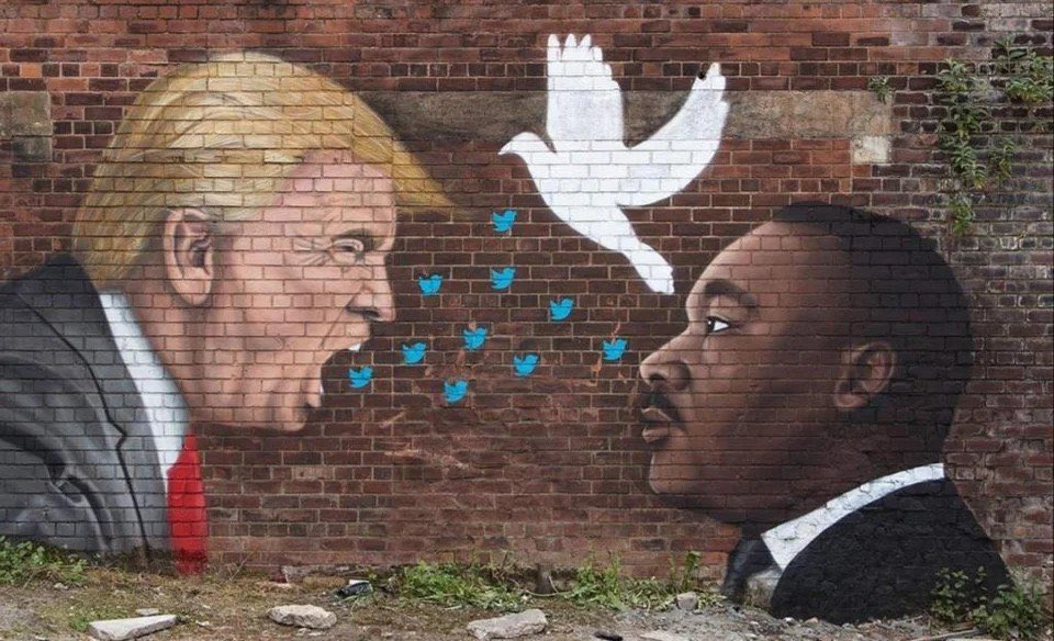 2salamandres's tweet photo. More than words ... 
Bansky https://t.co/aFhYAYoJEL