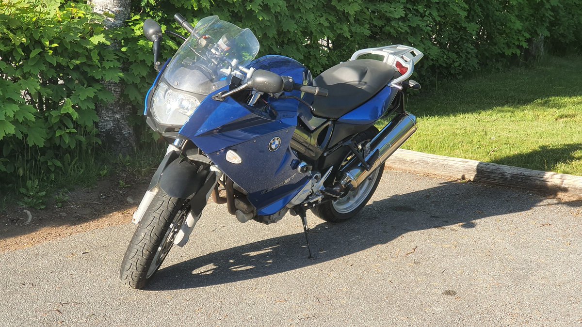 Julle_RBX's tweet photo. @The_West_Guy Nice, just bought this bmw f800st https://t.co/XRqyDTDVfJ