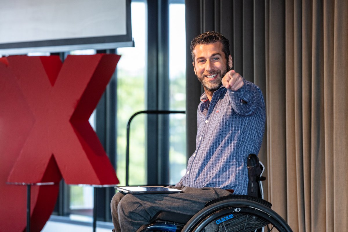 Wat een verdrietig nieuws: Marc de Hond is gisteren overleden. Marc was jarenlang vaste presentator van TEDxEde en heeft een belangrijke bijdrage geleverd aan het succes van onze events. We zullen je missen! Wij wensen familie, vrienden en bekenden veel sterkte toe.