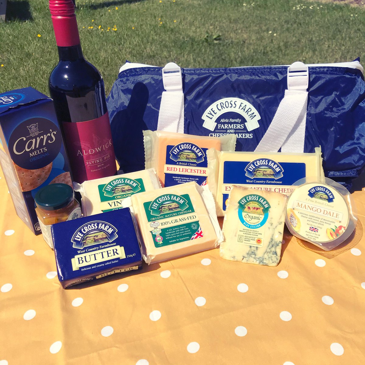 Lye Cross Farm tweet media