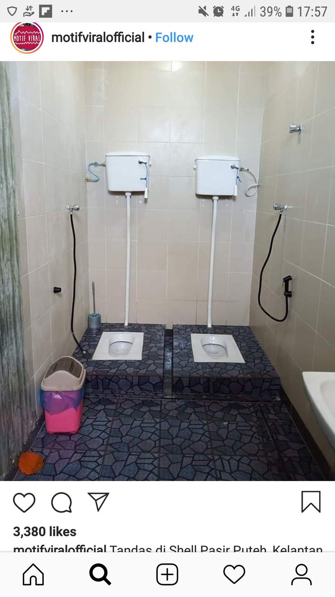 PuteriJannah5's tweet photo. A : *tok tok tok* Boleh saya masuk? 
B : Eh..masuk2
A : Dah lama berak?
B : Baru je masuk tadi
A : Oh..ok 

😂 https://t.co/liUJyASGYW