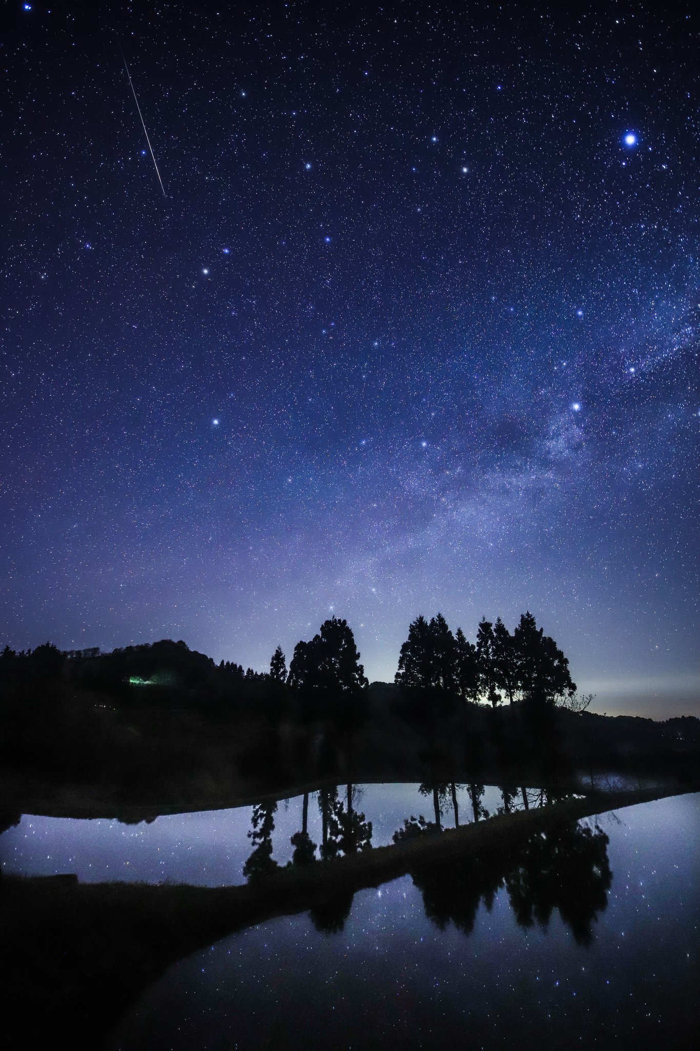 かず 星空とか 星峠の星空 去年撮影した星峠の棚田の未公開バージョンです 二枚目は流れ星が写り込んでいます 本当は今年も横たわる天の川と棚田を見たかったですが また来年ですね 星空 天の川 星峠 かず 星空とか 星峠の星空 去年撮影した星峠の棚田の未公開バージョンです 二枚目は流れ星が写り込んでいます 本当は今年も横たわる天の川と棚田を見たかったですが また来年ですね 星空 天の川 星峠