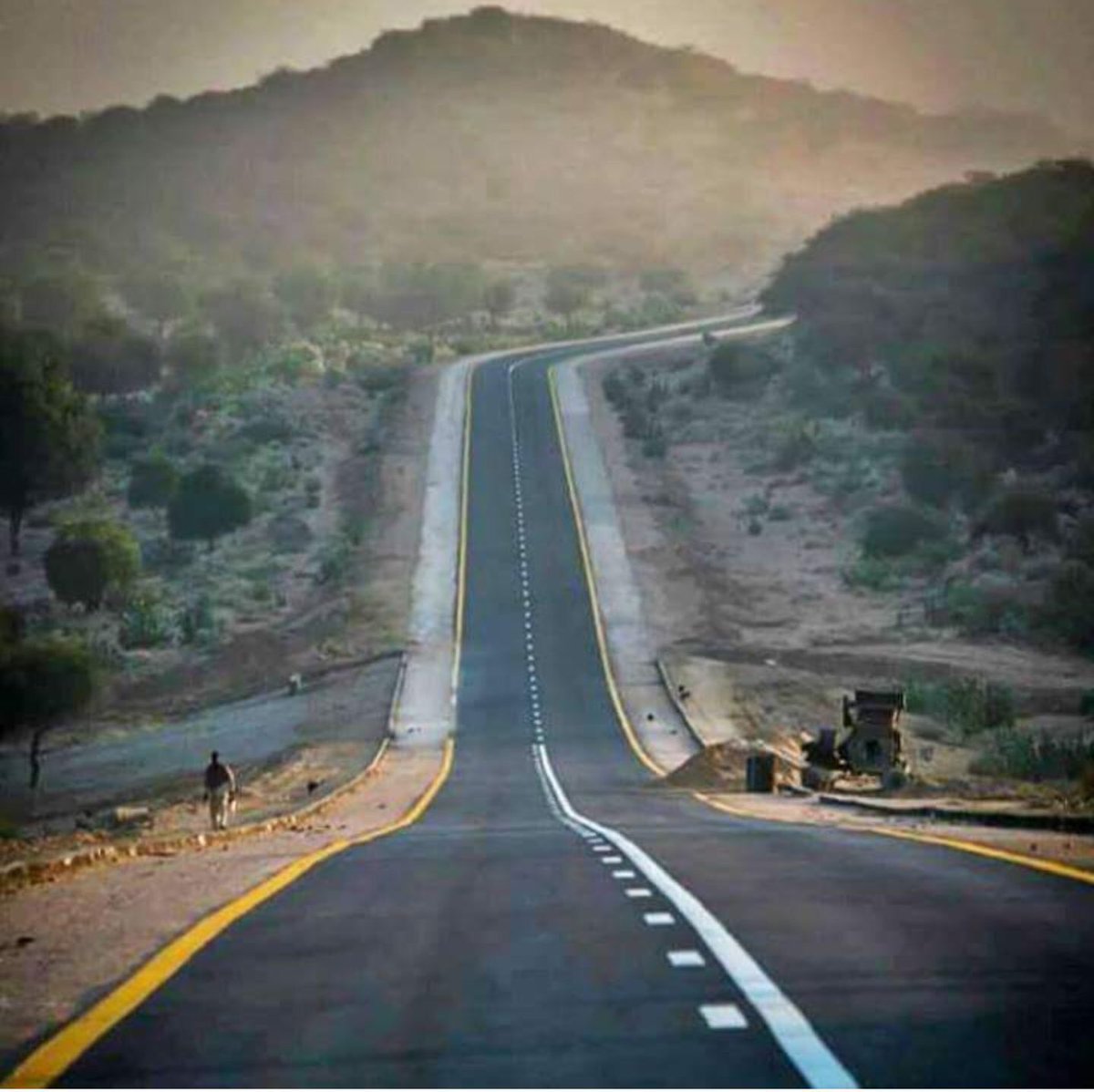UAKHAN_PPP's tweet photo. #Airport, #TharCoalProject, Socio-economic development Bio-Saline Agriculture, RO plants, road network,female employment skills development from truck drivers to engineers,Cadet college & more #DevelopingTharWithPPP with hope #TharBadlayGaPakistan
@BBhuttoZardari @BakhtawarBZ https://t.co/gGBFl8Kv1I