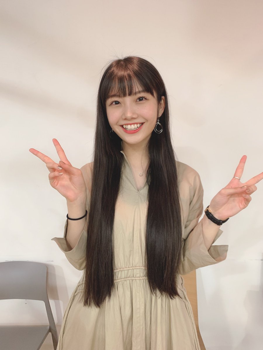 Momoka Jewel 6 4 髪の毛バッサリ50センチ切って ちょうど一年かー はやいですねえ 懐かしー どう 懐かしいでしょー 3枚目は フィッティングのときの 笑 Jewel Jp Momoka Jewel 6 4 髪の毛バッサリ50センチ切って ちょうど一年かー はやいですねえ 懐かしー どう 懐かしいでしょー 3枚目は フィッティングのときの 笑 Jewel Jp