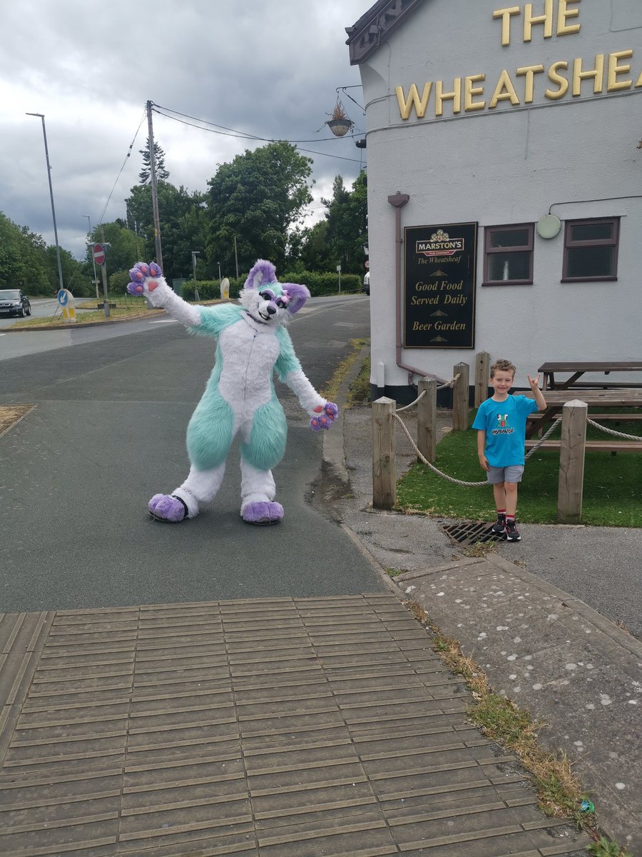 WheatsheafInn70's tweet photo. Logan with his new unspeakable merch outside our pub, chatting to a random passer by @UnspeakableGame https://t.co/RZvgUZ4i1l