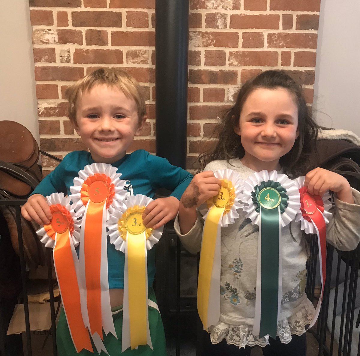 jessgidney1's tweet photo. We may not be out and about this year with missing the @SuffolkShow and #royalnorfolk  but the kids have still been in the ribbons with their ponies. 🦄
All whilst raising money for the Air Ambulance 🚑 🚁 
#superkids #superponies #ghfshowsandevents #airambulance #charity @EADT24 https://t.co/mmZRmDia3D