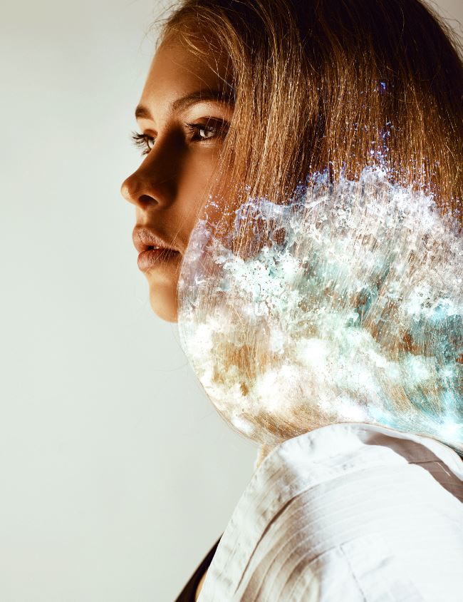 TheJuiceAcademy's tweet photo. Our apprentices from Cohort 25 had their last training session on creating a double exposure self-portrait, delivered remotely in the Zoom Academy by tutor @SamOxfordDean and WOW, they didn’t hold back… 🙌✨ https://t.co/TFrIOJocmL
