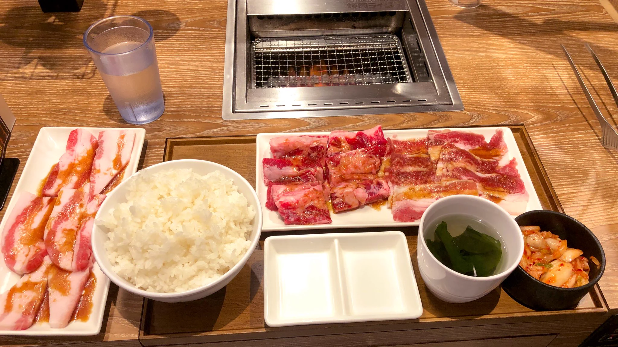 一人でも気軽に行ける？一人焼肉に特化した「焼肉ライワ」が有能すぎるwww