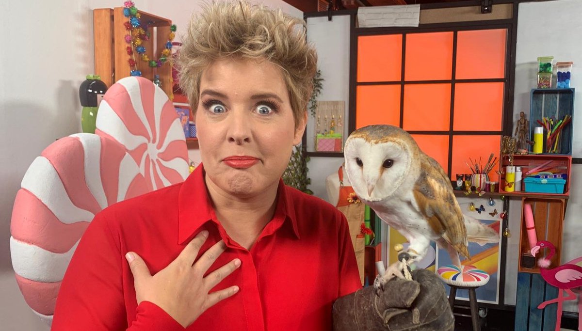 In a few minutes, in @boinges, <a href="/taniallasera/">⚡️Tania Llasera⚡️</a> will have a special guest: owl Calma, from <a href="/FaunayAccion/">Fauna y Acción S.L.</a>, which reminds us that we have to take care of our planet and be responsible to prevent species like this from going extinct.
#encasaconrealmom #Owl #takecareofourplanet