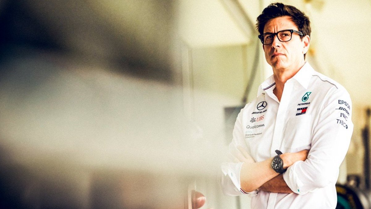 #F1 | ¿Por qué impidió Mercedes la parrilla invertida? Atención a las razones de Wolff.
➡️ https://t.co/feYgRnw3NX
#Fórmula1 #F12020 #ParrillaInvertida #TotoWolff @MercedesAMGF1 https://t.co/P3ZqKXXgER