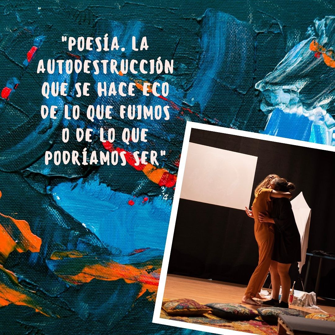 matizteatro's tweet image. Hoy queremos compartir con vosotrxs una curiosidad del montaje de "El color de agosto". Nuestra versión de esta maravillosa obra tiene un prólogo muy especial que no aparece en el texto original y que fue escrito por nuestra dire @LetiBarrios88 ✨. ☁️
#Teatro #directora #Cultura