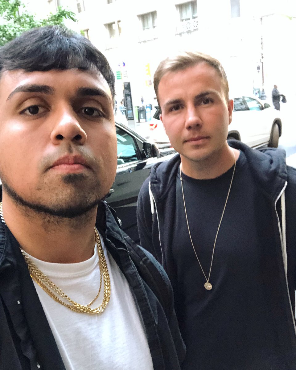 fye_izzy's tweet image. One year ago today with Mario Gotze @MarioGoetze