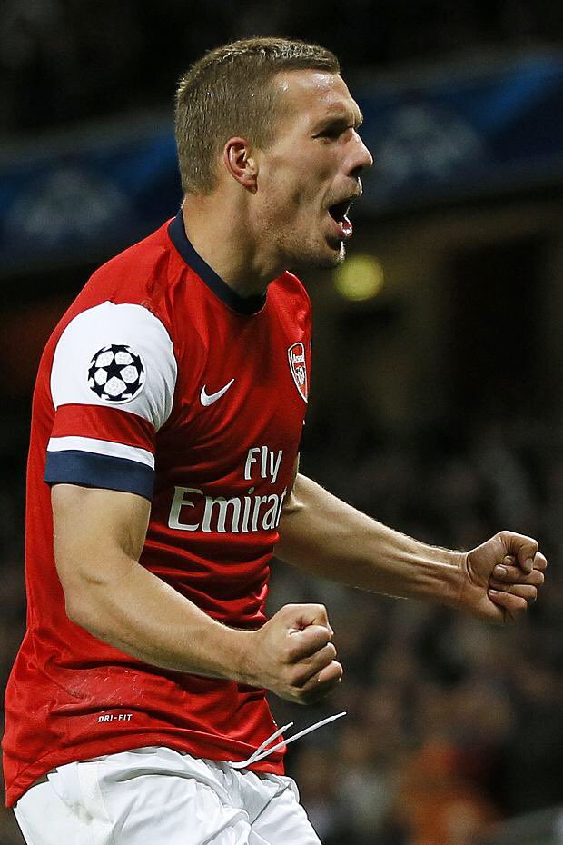 Happy Birthday to both Lukas Podolski & Emmanuel Eboué! 