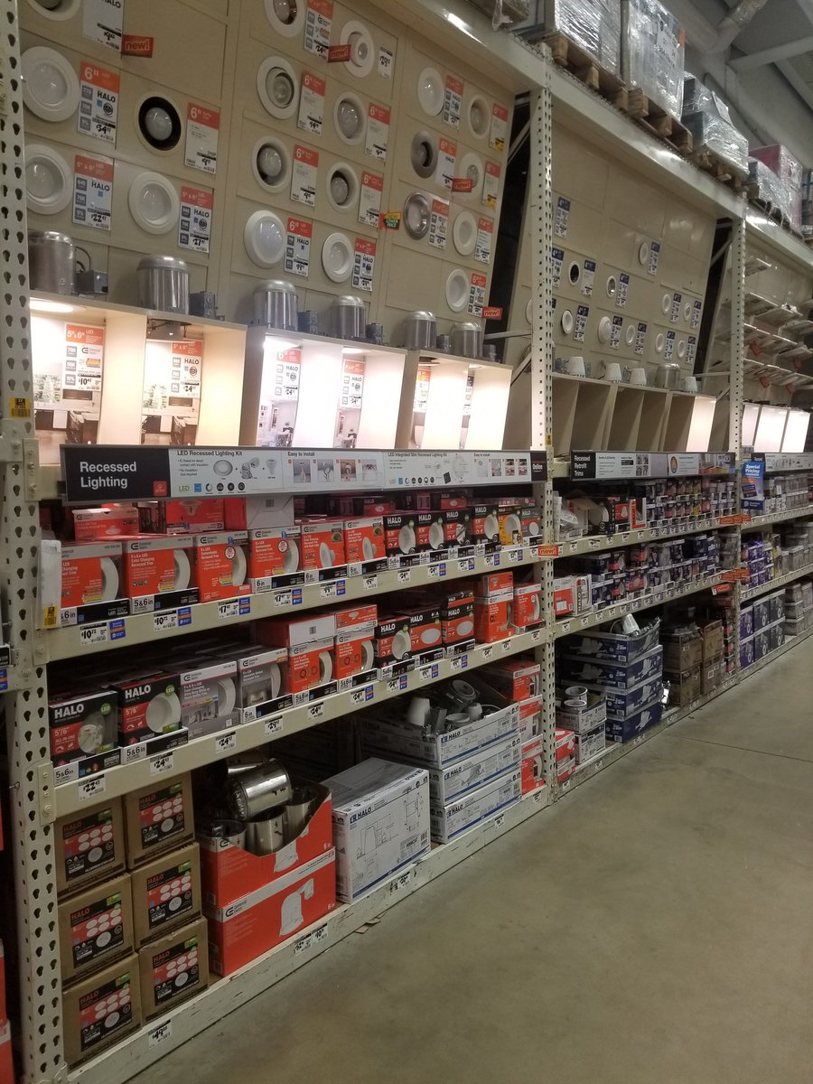 hiskeil's tweet image. Blitz team did it again #Fullcircle  #Storerefresh @CollazoH @mzjones1118 @bstorey92 @Mikehd4639 @JDorseyTHD