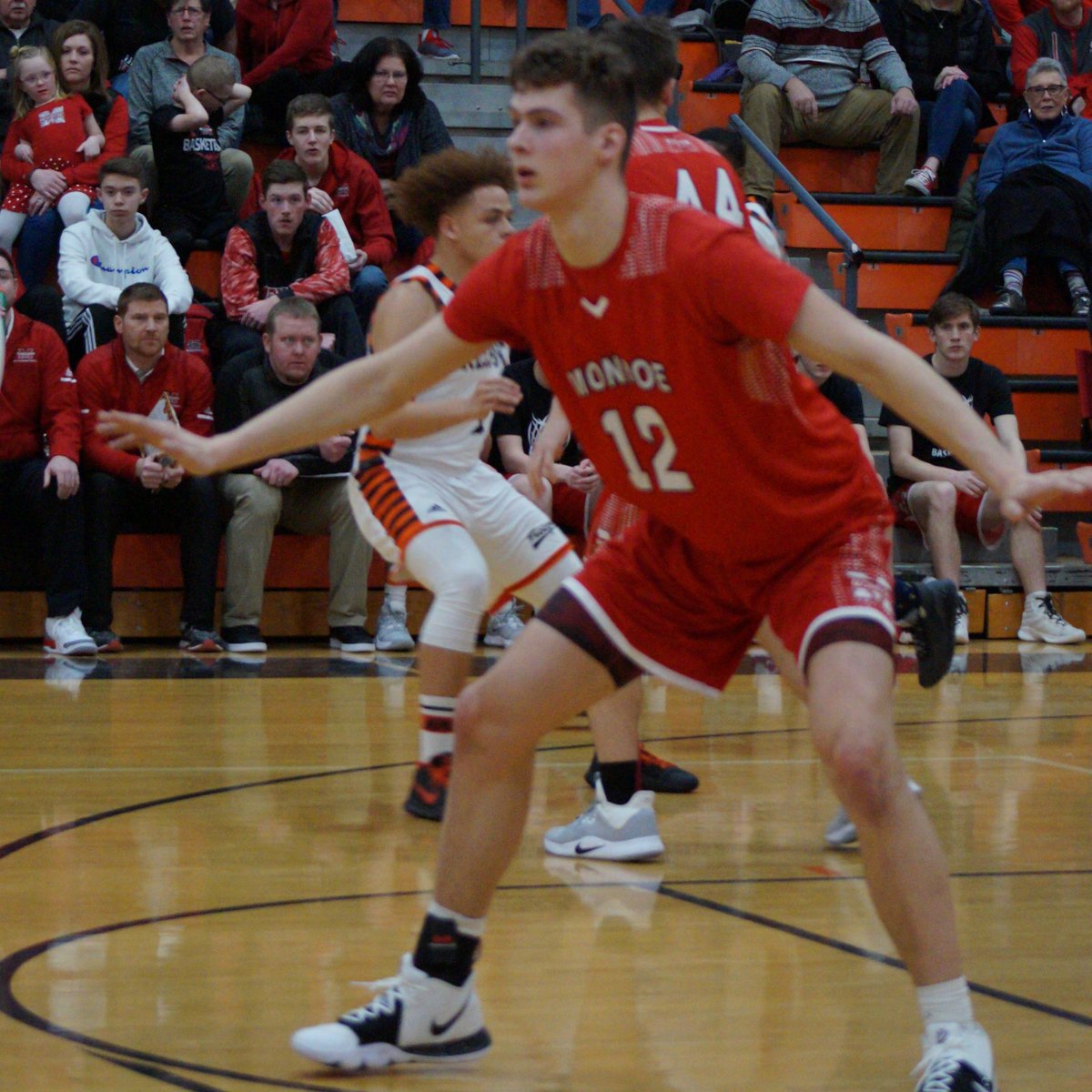 2021 F Cade Meyer (6-8) of Monroe is beginning to pick up steam on recruiting trail ... wissports.net/news_article/s…