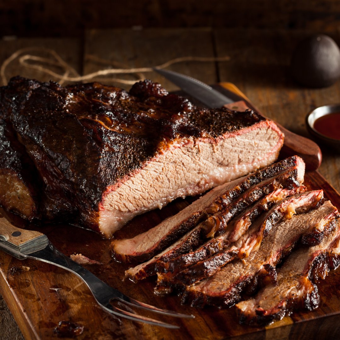NeumansKitchen's tweet photo. Smoked Brisket!! Get transported to an authentic Texas Roadside BBQ without leaving your home.
#bbqlife #Summer2020 
https://t.co/VdvqD06PfR https://t.co/Wg7hGwOYar
