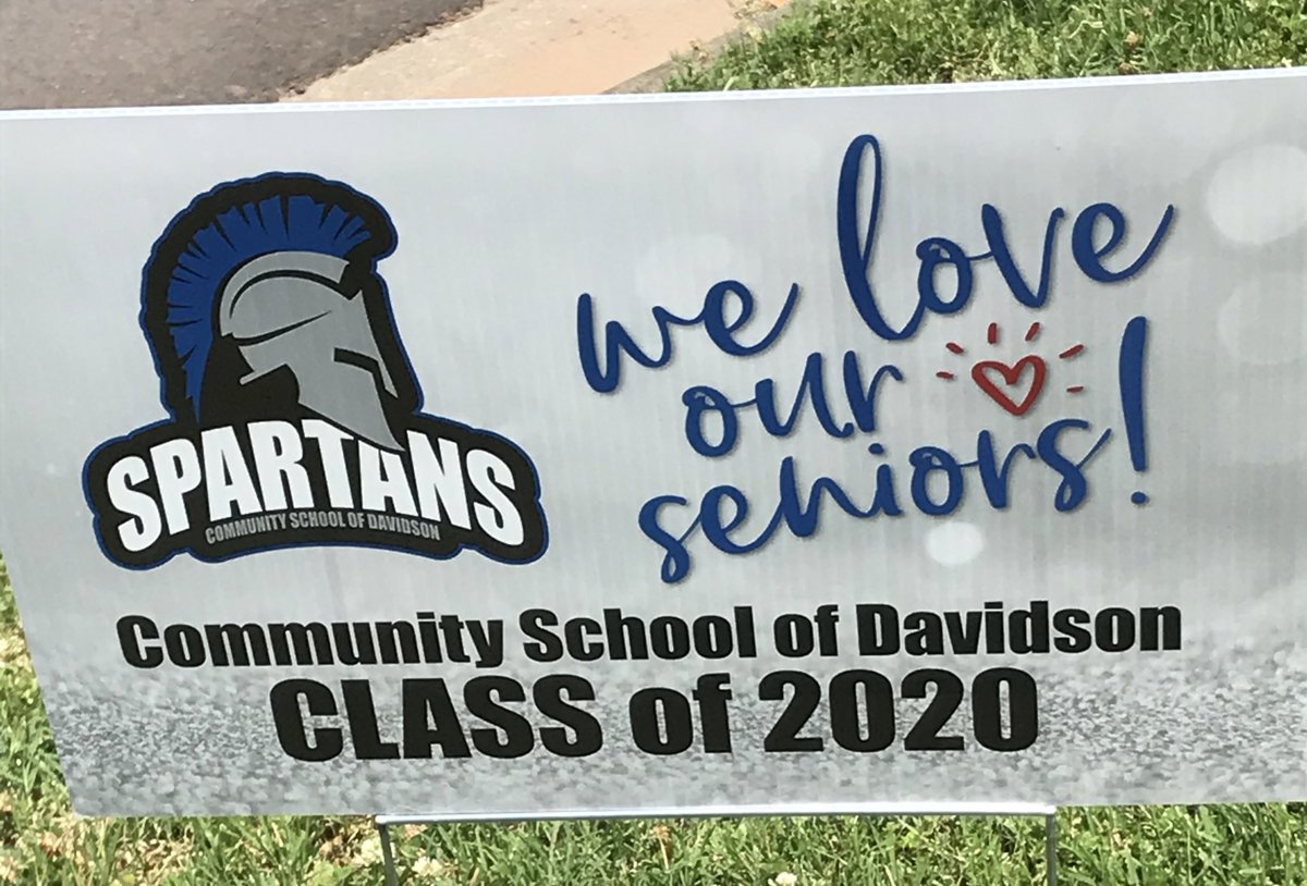CSDMsConnie's tweet image. On a day when you’re supposed to be marching, we’re thrilled to see you driving by! #CSDClassof2020