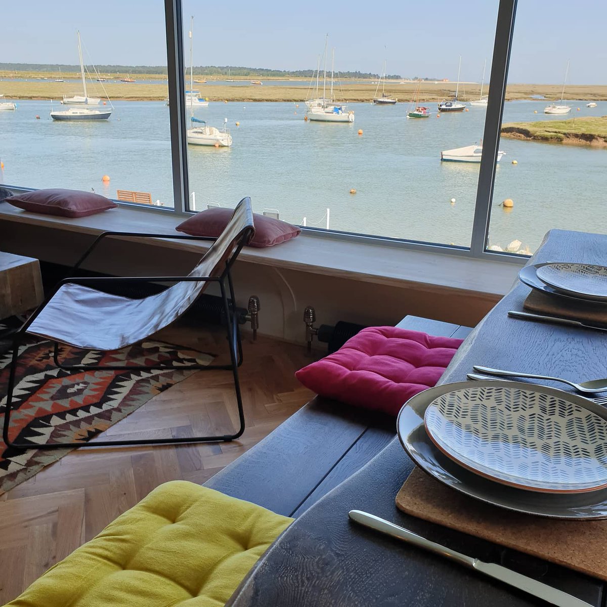 Freeholders77's tweet photo. The perfect #romantic #honeymoon hideaway set in a beautiful location on the #northnorfolkcoast #wellsnextthesea the property has everything #stunningviews #roofterrace #interiordesigned newly built earlier this year. https://t.co/xx9SGlHmBu
