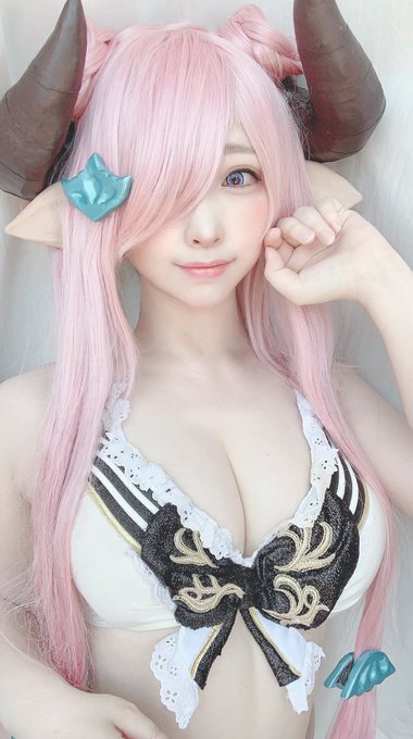 コスプレイヤーみぃこのTwitter画像13