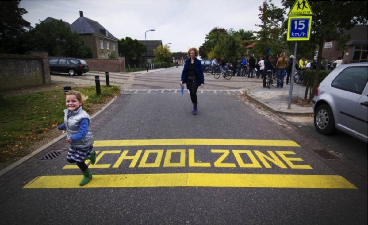 Enabling #activeschooltravel is a great way to provide children with daily physical activity as well as inspire freedom and independence. 

Here are our 10 elements to making child-friendly #schoolzones. And be sure to join our next webinar to learn more! ow.ly/93RZ50zYLDj