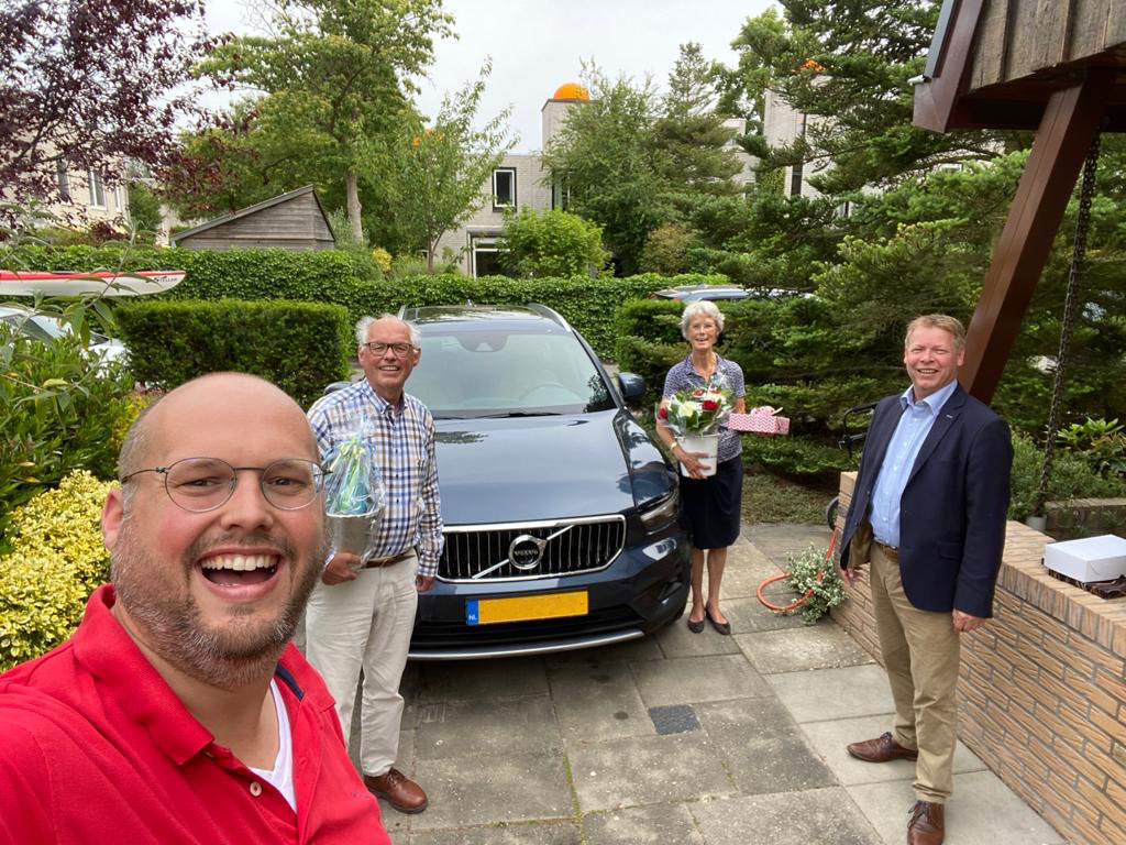 Bij de familie Grijpink mochten we deze prachtige Volvo XC40 thuis afleveren. Van harte gefeliciteerd, geniet van jullie Volvo! #thuisafgeleverd #coronaproof #dankomjethuis