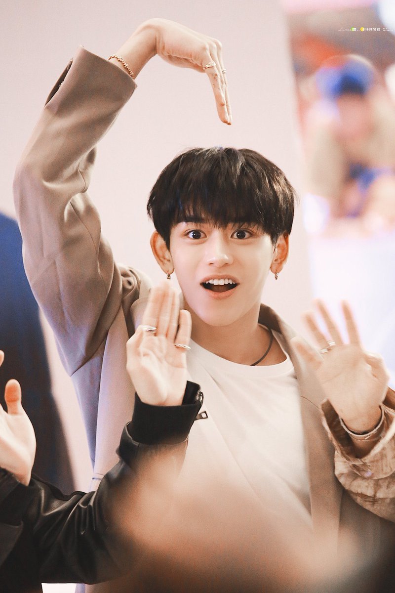 Reddy ft. อยากได้ไอฟรุ๊ต 🙏 tweet media