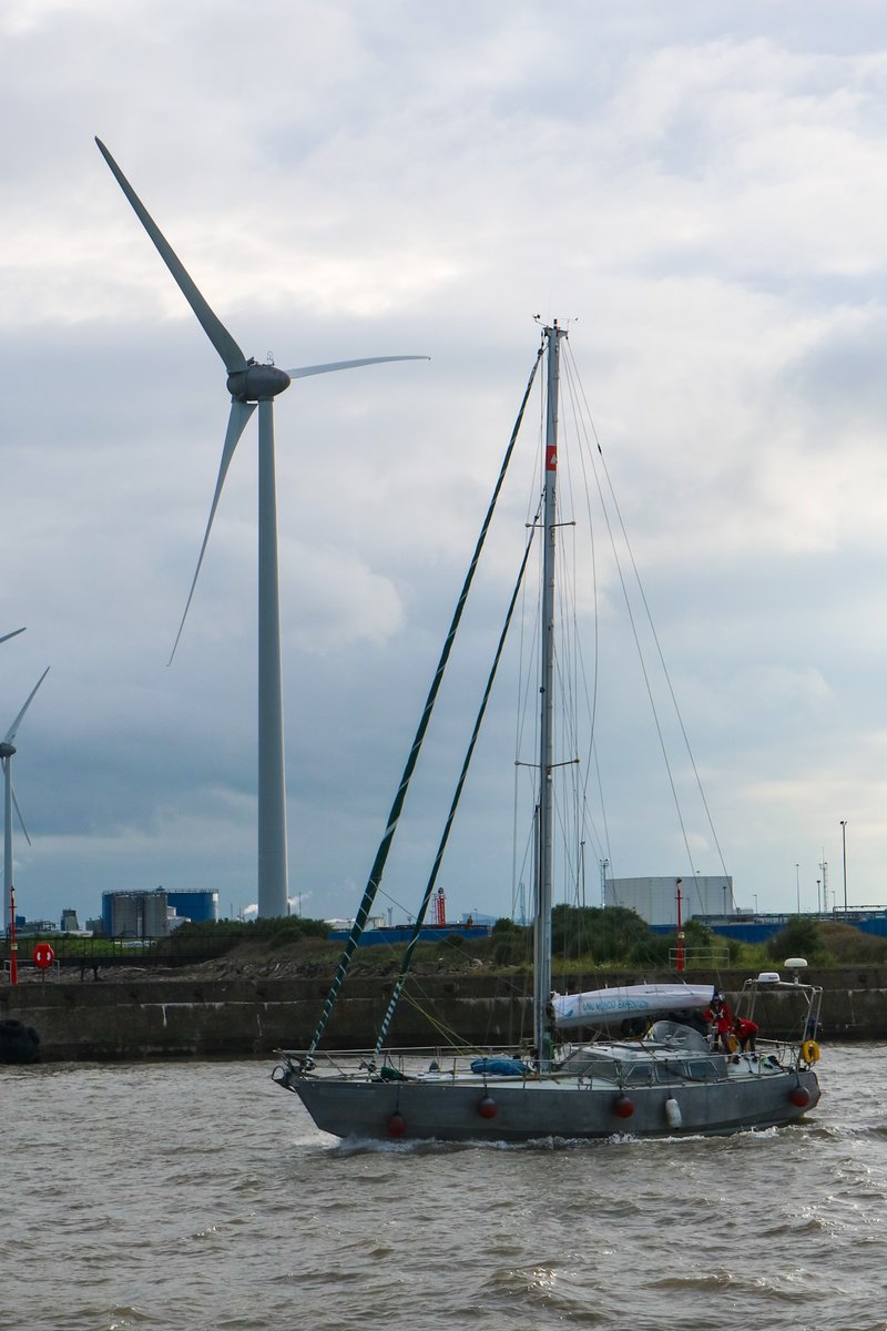 bristolport's tweet photo. Today we said au revoir to Tobias & Sophie of #unumondoexpedition as they head on their adventures into the Arctic to learn about #ClimateChange. Their yacht #Northabout has been at the port undergoing maintenance & we have been pleased to support them in their preparations. https://t.co/lzDSf3MblH
